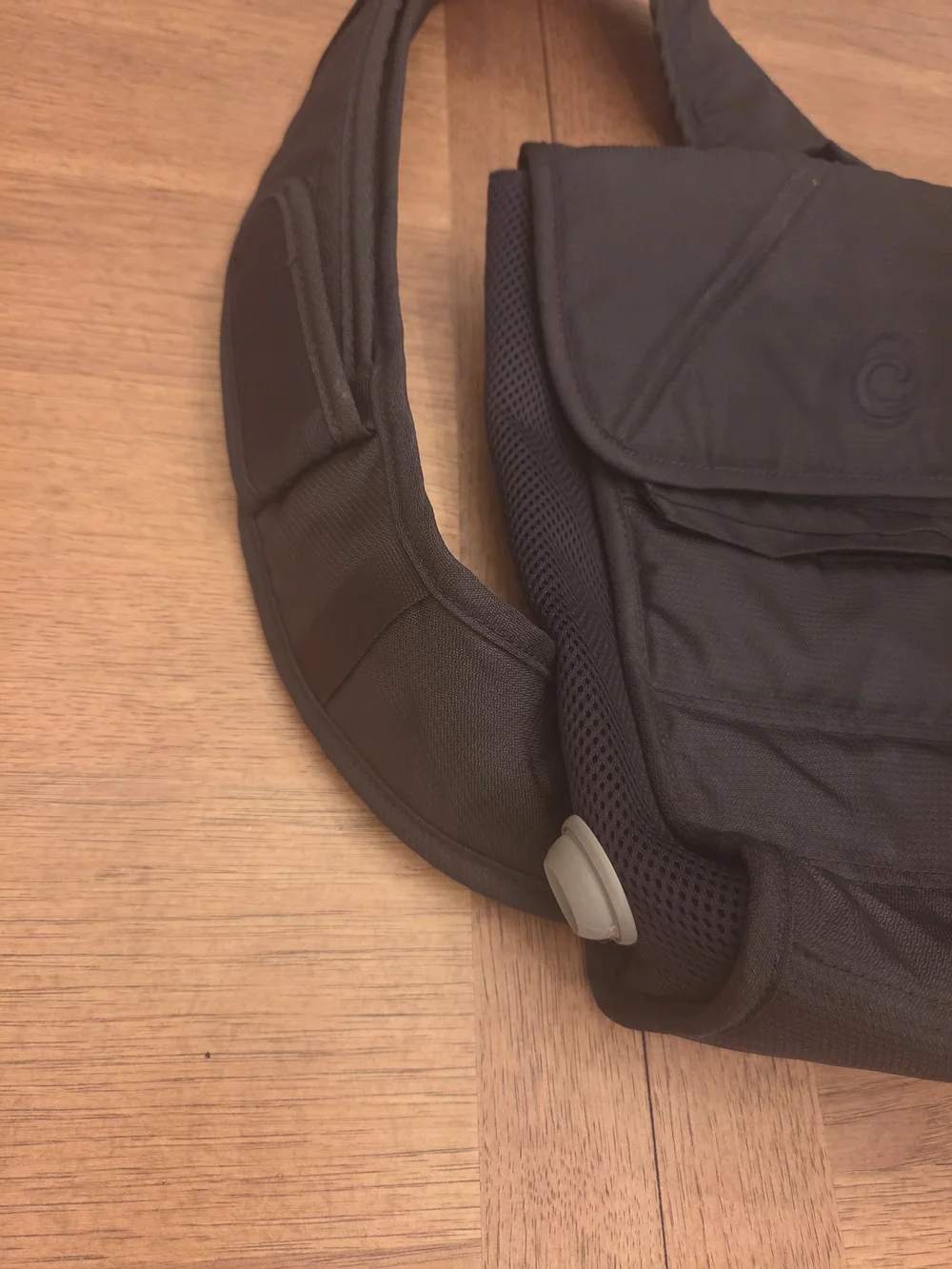 Y2k Vintage Clive Techware Sling Bag